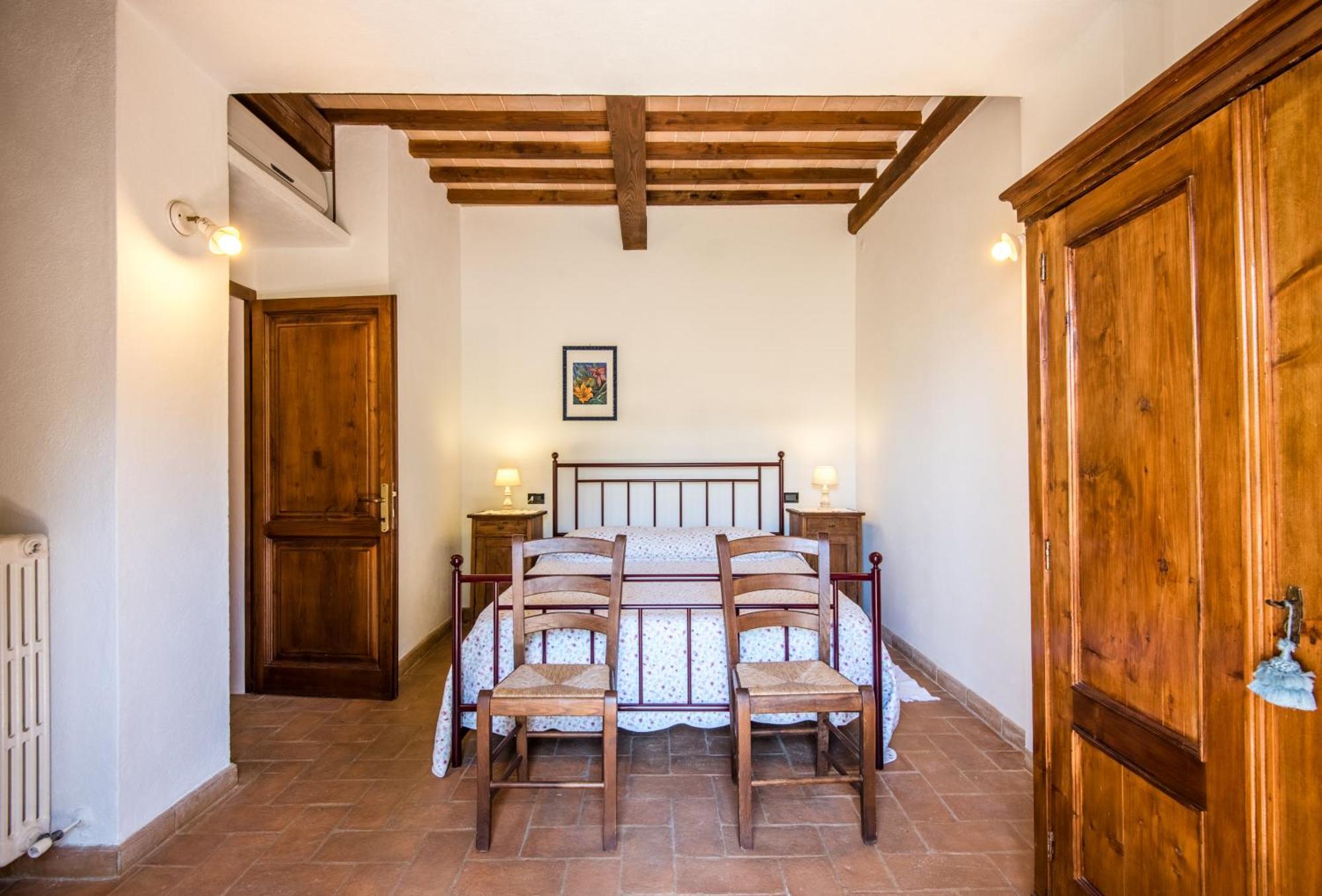 Glicine Apartment Podere Giardino Montalcino Exteriör bild